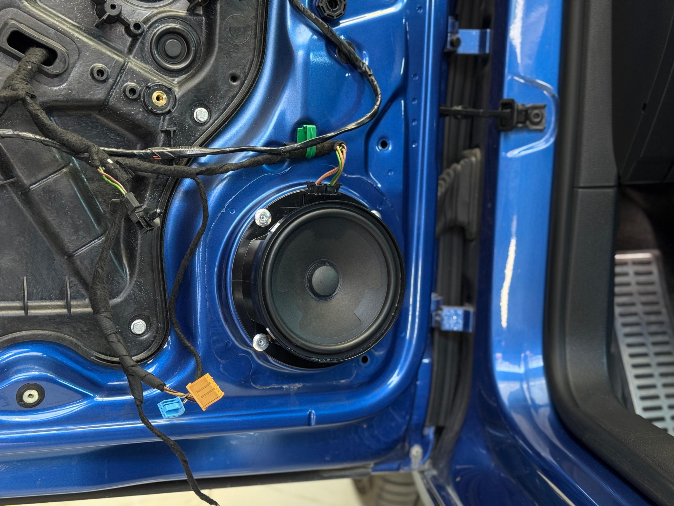 VW Orjinal Kapı Hoparlörü 16cm (3G0035453)